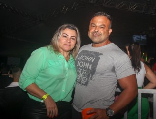 
    <a style='margin-left: 5px;' class='btn btn-xs btn-social btn-facebook' href='https://www.facebook.com/sharer/sharer.php?u=https://galeramix.s01.web.getmuller.com.br/imagem/a117/800-800-90/conteudo/site_galerias/117/costelaco-junior-seco-2022-galera-mix-102.jpg' rel='popup' data-width='500' data-height='400'><i class='fa fa-facebook'></i>Compartilhar <span class='hidden-xs'>no Facebook</span>
</a> 
<a class='btn btn-default btn-xs' target='_blank' href='imagem/a117/800-800-90/conteudo/site_galerias/117/costelaco-junior-seco-2022-galera-mix-102.jpg'>
    <span class='glyphicon glyphicon-cloud-download'></span> Salvar
</a>
