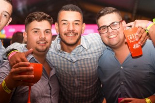 
<a style='margin-left: 5px;' class='btn btn-xs btn-social btn-facebook' href='https://www.facebook.com/sharer/sharer.php?u=https://galeramix.s01.web.getmuller.com.br/imagem/a117/800-800-90/conteudo/site_galerias/117/costelaco-junior-seco-2022-galera-mix-145.jpg' rel='popup' data-width='500' data-height='400'><i class='fa fa-facebook'></i>Compartilhar <span class='hidden-xs'>no Facebook</span>
</a> 
<a class='btn btn-default btn-xs' target='_blank' href='imagem/a117/800-800-90/conteudo/site_galerias/117/costelaco-junior-seco-2022-galera-mix-145.jpg'>
<span class='glyphicon glyphicon-cloud-download'></span> Salvar
</a>
