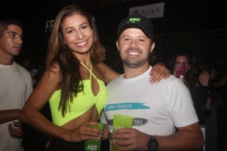 
<a style='margin-left: 5px;' class='btn btn-xs btn-social btn-facebook' href='https://www.facebook.com/sharer/sharer.php?u=https://galeramix.s01.web.getmuller.com.br/imagem/a117/800-800-90/conteudo/site_galerias/117/costelaco-junior-seco-2022-galera-mix-155.jpg' rel='popup' data-width='500' data-height='400'><i class='fa fa-facebook'></i>Compartilhar <span class='hidden-xs'>no Facebook</span>
</a> 
<a class='btn btn-default btn-xs' target='_blank' href='imagem/a117/800-800-90/conteudo/site_galerias/117/costelaco-junior-seco-2022-galera-mix-155.jpg'>
<span class='glyphicon glyphicon-cloud-download'></span> Salvar
</a>
