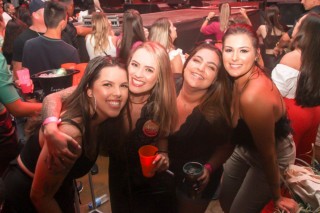 
<a style='margin-left: 5px;' class='btn btn-xs btn-social btn-facebook' href='https://www.facebook.com/sharer/sharer.php?u=https://galeramix.s01.web.getmuller.com.br/imagem/a117/800-800-90/conteudo/site_galerias/117/costelaco-junior-seco-2022-galera-mix-160.jpg' rel='popup' data-width='500' data-height='400'><i class='fa fa-facebook'></i>Compartilhar <span class='hidden-xs'>no Facebook</span>
</a> 
<a class='btn btn-default btn-xs' target='_blank' href='imagem/a117/800-800-90/conteudo/site_galerias/117/costelaco-junior-seco-2022-galera-mix-160.jpg'>
<span class='glyphicon glyphicon-cloud-download'></span> Salvar
</a>
