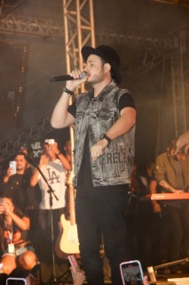 
<a style='margin-left: 5px;' class='btn btn-xs btn-social btn-facebook' href='https://www.facebook.com/sharer/sharer.php?u=https://galeramix.s01.web.getmuller.com.br/imagem/a117/800-800-90/conteudo/site_galerias/117/costelaco-junior-seco-2022-galera-mix-189.jpg' rel='popup' data-width='500' data-height='400'><i class='fa fa-facebook'></i>Compartilhar <span class='hidden-xs'>no Facebook</span>
</a> 
<a class='btn btn-default btn-xs' target='_blank' href='imagem/a117/800-800-90/conteudo/site_galerias/117/costelaco-junior-seco-2022-galera-mix-189.jpg'>
<span class='glyphicon glyphicon-cloud-download'></span> Salvar
</a>
