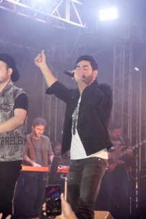 
<a style='margin-left: 5px;' class='btn btn-xs btn-social btn-facebook' href='https://www.facebook.com/sharer/sharer.php?u=https://galeramix.s01.web.getmuller.com.br/imagem/a117/800-800-90/conteudo/site_galerias/117/costelaco-junior-seco-2022-galera-mix-190.jpg' rel='popup' data-width='500' data-height='400'><i class='fa fa-facebook'></i>Compartilhar <span class='hidden-xs'>no Facebook</span>
</a> 
<a class='btn btn-default btn-xs' target='_blank' href='imagem/a117/800-800-90/conteudo/site_galerias/117/costelaco-junior-seco-2022-galera-mix-190.jpg'>
<span class='glyphicon glyphicon-cloud-download'></span> Salvar
</a>
