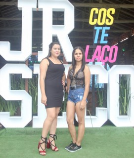 
<a style='margin-left: 5px;' class='btn btn-xs btn-social btn-facebook' href='https://www.facebook.com/sharer/sharer.php?u=https://galeramix.s01.web.getmuller.com.br/imagem/a117/800-800-90/conteudo/site_galerias/117/costelaco-junior-seco-2022-galera-mix-226.jpg' rel='popup' data-width='500' data-height='400'><i class='fa fa-facebook'></i>Compartilhar <span class='hidden-xs'>no Facebook</span>
</a> 
<a class='btn btn-default btn-xs' target='_blank' href='imagem/a117/800-800-90/conteudo/site_galerias/117/costelaco-junior-seco-2022-galera-mix-226.jpg'>
<span class='glyphicon glyphicon-cloud-download'></span> Salvar
</a>
