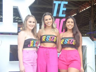 
<a style='margin-left: 5px;' class='btn btn-xs btn-social btn-facebook' href='https://www.facebook.com/sharer/sharer.php?u=https://galeramix.s01.web.getmuller.com.br/imagem/a117/800-800-90/conteudo/site_galerias/117/costelaco-junior-seco-2022-galera-mix-231.jpg' rel='popup' data-width='500' data-height='400'><i class='fa fa-facebook'></i>Compartilhar <span class='hidden-xs'>no Facebook</span>
</a> 
<a class='btn btn-default btn-xs' target='_blank' href='imagem/a117/800-800-90/conteudo/site_galerias/117/costelaco-junior-seco-2022-galera-mix-231.jpg'>
<span class='glyphicon glyphicon-cloud-download'></span> Salvar
</a>
