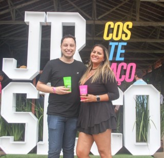 
<a style='margin-left: 5px;' class='btn btn-xs btn-social btn-facebook' href='https://www.facebook.com/sharer/sharer.php?u=https://galeramix.s01.web.getmuller.com.br/imagem/a117/800-800-90/conteudo/site_galerias/117/costelaco-junior-seco-2022-galera-mix-267.jpg' rel='popup' data-width='500' data-height='400'><i class='fa fa-facebook'></i>Compartilhar <span class='hidden-xs'>no Facebook</span>
</a> 
<a class='btn btn-default btn-xs' target='_blank' href='imagem/a117/800-800-90/conteudo/site_galerias/117/costelaco-junior-seco-2022-galera-mix-267.jpg'>
<span class='glyphicon glyphicon-cloud-download'></span> Salvar
</a>
