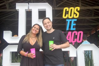 
<a style='margin-left: 5px;' class='btn btn-xs btn-social btn-facebook' href='https://www.facebook.com/sharer/sharer.php?u=https://galeramix.s01.web.getmuller.com.br/imagem/a117/800-800-90/conteudo/site_galerias/117/costelaco-junior-seco-2022-galera-mix-269.jpg' rel='popup' data-width='500' data-height='400'><i class='fa fa-facebook'></i>Compartilhar <span class='hidden-xs'>no Facebook</span>
</a> 
<a class='btn btn-default btn-xs' target='_blank' href='imagem/a117/800-800-90/conteudo/site_galerias/117/costelaco-junior-seco-2022-galera-mix-269.jpg'>
<span class='glyphicon glyphicon-cloud-download'></span> Salvar
</a>
