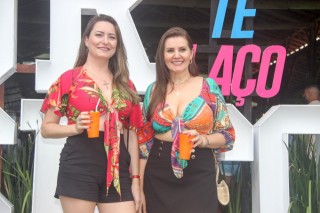 
<a style='margin-left: 5px;' class='btn btn-xs btn-social btn-facebook' href='https://www.facebook.com/sharer/sharer.php?u=https://galeramix.s01.web.getmuller.com.br/imagem/a117/800-800-90/conteudo/site_galerias/117/costelaco-junior-seco-2022-galera-mix-292.jpg' rel='popup' data-width='500' data-height='400'><i class='fa fa-facebook'></i>Compartilhar <span class='hidden-xs'>no Facebook</span>
</a> 
<a class='btn btn-default btn-xs' target='_blank' href='imagem/a117/800-800-90/conteudo/site_galerias/117/costelaco-junior-seco-2022-galera-mix-292.jpg'>
<span class='glyphicon glyphicon-cloud-download'></span> Salvar
</a>
