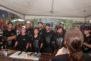 
<a style='margin-left: 5px;' class='btn btn-xs btn-social btn-facebook' href='https://www.facebook.com/sharer/sharer.php?u=https://galeramix.s01.web.getmuller.com.br/imagem/a117/800-800-90/conteudo/site_galerias/117/costelaco-junior-seco-2022-galera-mix-324.jpg' rel='popup' data-width='500' data-height='400'><i class='fa fa-facebook'></i>Compartilhar <span class='hidden-xs'>no Facebook</span>
</a> 
<a class='btn btn-default btn-xs' target='_blank' href='imagem/a117/800-800-90/conteudo/site_galerias/117/costelaco-junior-seco-2022-galera-mix-324.jpg'>
<span class='glyphicon glyphicon-cloud-download'></span> Salvar
</a>
