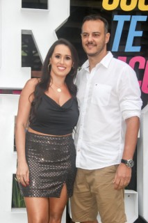 
<a style='margin-left: 5px;' class='btn btn-xs btn-social btn-facebook' href='https://www.facebook.com/sharer/sharer.php?u=https://galeramix.s01.web.getmuller.com.br/imagem/a117/800-800-90/conteudo/site_galerias/117/costelaco-junior-seco-2022-galera-mix-327.jpg' rel='popup' data-width='500' data-height='400'><i class='fa fa-facebook'></i>Compartilhar <span class='hidden-xs'>no Facebook</span>
</a> 
<a class='btn btn-default btn-xs' target='_blank' href='imagem/a117/800-800-90/conteudo/site_galerias/117/costelaco-junior-seco-2022-galera-mix-327.jpg'>
<span class='glyphicon glyphicon-cloud-download'></span> Salvar
</a>
