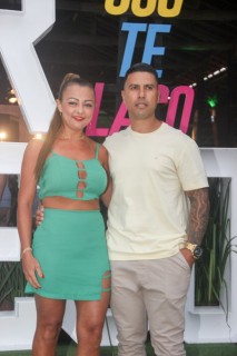 
<a style='margin-left: 5px;' class='btn btn-xs btn-social btn-facebook' href='https://www.facebook.com/sharer/sharer.php?u=https://galeramix.s01.web.getmuller.com.br/imagem/a117/800-800-90/conteudo/site_galerias/117/costelaco-junior-seco-2022-galera-mix-72.jpg' rel='popup' data-width='500' data-height='400'><i class='fa fa-facebook'></i>Compartilhar <span class='hidden-xs'>no Facebook</span>
</a> 
<a class='btn btn-default btn-xs' target='_blank' href='imagem/a117/800-800-90/conteudo/site_galerias/117/costelaco-junior-seco-2022-galera-mix-72.jpg'>
<span class='glyphicon glyphicon-cloud-download'></span> Salvar
</a>
