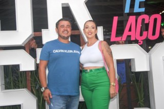 
<a style='margin-left: 5px;' class='btn btn-xs btn-social btn-facebook' href='https://www.facebook.com/sharer/sharer.php?u=https://galeramix.s01.web.getmuller.com.br/imagem/a117/800-800-90/conteudo/site_galerias/117/costelaco-junior-seco-2022-galera-mix-75.jpg' rel='popup' data-width='500' data-height='400'><i class='fa fa-facebook'></i>Compartilhar <span class='hidden-xs'>no Facebook</span>
</a> 
<a class='btn btn-default btn-xs' target='_blank' href='imagem/a117/800-800-90/conteudo/site_galerias/117/costelaco-junior-seco-2022-galera-mix-75.jpg'>
<span class='glyphicon glyphicon-cloud-download'></span> Salvar
</a>
