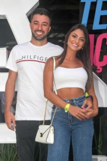 
<a style='margin-left: 5px;' class='btn btn-xs btn-social btn-facebook' href='https://www.facebook.com/sharer/sharer.php?u=https://galeramix.s01.web.getmuller.com.br/imagem/a117/800-800-90/conteudo/site_galerias/117/costelaco-junior-seco-2022-galera-mix-82.jpg' rel='popup' data-width='500' data-height='400'><i class='fa fa-facebook'></i>Compartilhar <span class='hidden-xs'>no Facebook</span>
</a> 
<a class='btn btn-default btn-xs' target='_blank' href='imagem/a117/800-800-90/conteudo/site_galerias/117/costelaco-junior-seco-2022-galera-mix-82.jpg'>
<span class='glyphicon glyphicon-cloud-download'></span> Salvar
</a>
