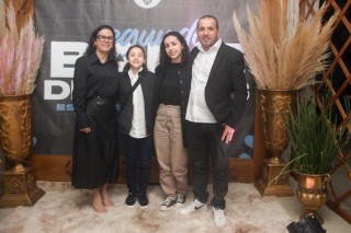 
<a style='margin-left: 5px;' class='btn btn-xs btn-social btn-facebook' href='https://www.facebook.com/sharer/sharer.php?u=https://galeramix.s01.web.getmuller.com.br/imagem/a118/800-800-90/conteudo/site_galerias/118/0031.jpg' rel='popup' data-width='500' data-height='400'><i class='fa fa-facebook'></i>Compartilhar <span class='hidden-xs'>no Facebook</span>
</a> 
<a class='btn btn-default btn-xs' target='_blank' href='imagem/a118/800-800-90/conteudo/site_galerias/118/0031.jpg'>
<span class='glyphicon glyphicon-cloud-download'></span> Salvar
</a>
