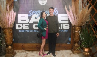 
<a style='margin-left: 5px;' class='btn btn-xs btn-social btn-facebook' href='https://www.facebook.com/sharer/sharer.php?u=https://galeramix.s01.web.getmuller.com.br/imagem/a118/800-800-90/conteudo/site_galerias/118/0043.jpg' rel='popup' data-width='500' data-height='400'><i class='fa fa-facebook'></i>Compartilhar <span class='hidden-xs'>no Facebook</span>
</a> 
<a class='btn btn-default btn-xs' target='_blank' href='imagem/a118/800-800-90/conteudo/site_galerias/118/0043.jpg'>
<span class='glyphicon glyphicon-cloud-download'></span> Salvar
</a>
