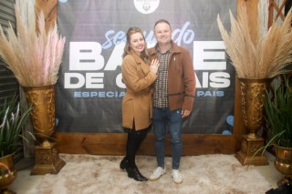 
<a style='margin-left: 5px;' class='btn btn-xs btn-social btn-facebook' href='https://www.facebook.com/sharer/sharer.php?u=https://galeramix.s01.web.getmuller.com.br/imagem/a118/800-800-90/conteudo/site_galerias/118/0045.jpg' rel='popup' data-width='500' data-height='400'><i class='fa fa-facebook'></i>Compartilhar <span class='hidden-xs'>no Facebook</span>
</a> 
<a class='btn btn-default btn-xs' target='_blank' href='imagem/a118/800-800-90/conteudo/site_galerias/118/0045.jpg'>
<span class='glyphicon glyphicon-cloud-download'></span> Salvar
</a>
