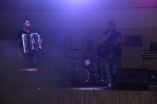 
<a style='margin-left: 5px;' class='btn btn-xs btn-social btn-facebook' href='https://www.facebook.com/sharer/sharer.php?u=https://galeramix.s01.web.getmuller.com.br/imagem/a118/800-800-90/conteudo/site_galerias/118/0053.jpg' rel='popup' data-width='500' data-height='400'><i class='fa fa-facebook'></i>Compartilhar <span class='hidden-xs'>no Facebook</span>
</a> 
<a class='btn btn-default btn-xs' target='_blank' href='imagem/a118/800-800-90/conteudo/site_galerias/118/0053.jpg'>
<span class='glyphicon glyphicon-cloud-download'></span> Salvar
</a>
