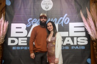 
<a style='margin-left: 5px;' class='btn btn-xs btn-social btn-facebook' href='https://www.facebook.com/sharer/sharer.php?u=https://galeramix.s01.web.getmuller.com.br/imagem/a118/800-800-90/conteudo/site_galerias/118/008.jpg' rel='popup' data-width='500' data-height='400'><i class='fa fa-facebook'></i>Compartilhar <span class='hidden-xs'>no Facebook</span>
</a> 
<a class='btn btn-default btn-xs' target='_blank' href='imagem/a118/800-800-90/conteudo/site_galerias/118/008.jpg'>
<span class='glyphicon glyphicon-cloud-download'></span> Salvar
</a>
