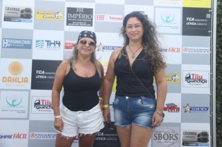 
<a style='margin-left: 5px;' class='btn btn-xs btn-social btn-facebook' href='https://www.facebook.com/sharer/sharer.php?u=https://galeramix.s01.web.getmuller.com.br/imagem/a119/800-800-90/conteudo/site_galerias/119/deseferrujem-70.jpg' rel='popup' data-width='500' data-height='400'><i class='fa fa-facebook'></i>Compartilhar <span class='hidden-xs'>no Facebook</span>
</a> 
<a class='btn btn-default btn-xs' target='_blank' href='imagem/a119/800-800-90/conteudo/site_galerias/119/deseferrujem-70.jpg'>
<span class='glyphicon glyphicon-cloud-download'></span> Salvar
</a>
