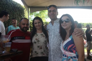 
<a style='margin-left: 5px;' class='btn btn-xs btn-social btn-facebook' href='https://www.facebook.com/sharer/sharer.php?u=https://galeramix.s01.web.getmuller.com.br/imagem/a119/800-800-90/conteudo/site_galerias/119/deseferrujem-97.jpg' rel='popup' data-width='500' data-height='400'><i class='fa fa-facebook'></i>Compartilhar <span class='hidden-xs'>no Facebook</span>
</a> 
<a class='btn btn-default btn-xs' target='_blank' href='imagem/a119/800-800-90/conteudo/site_galerias/119/deseferrujem-97.jpg'>
<span class='glyphicon glyphicon-cloud-download'></span> Salvar
</a>
