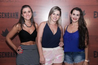 
    <a style='margin-left: 5px;' class='btn btn-xs btn-social btn-facebook' href='https://www.facebook.com/sharer/sharer.php?u=https://galeramix.s01.web.getmuller.com.br/imagem/a12/800-800-90/conteudo/site_galerias/12/img1506.jpg' rel='popup' data-width='500' data-height='400'><i class='fa fa-facebook'></i>Compartilhar <span class='hidden-xs'>no Facebook</span>
</a> 
<a class='btn btn-default btn-xs' target='_blank' href='imagem/a12/800-800-90/conteudo/site_galerias/12/img1506.jpg'>
    <span class='glyphicon glyphicon-cloud-download'></span> Salvar
</a>
