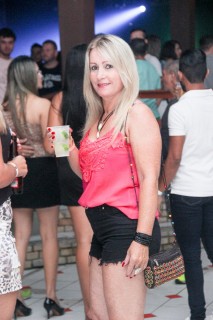 
<a style='margin-left: 5px;' class='btn btn-xs btn-social btn-facebook' href='https://www.facebook.com/sharer/sharer.php?u=https://galeramix.s01.web.getmuller.com.br/imagem/a12/800-800-90/conteudo/site_galerias/12/img1519.jpg' rel='popup' data-width='500' data-height='400'><i class='fa fa-facebook'></i>Compartilhar <span class='hidden-xs'>no Facebook</span>
</a> 
<a class='btn btn-default btn-xs' target='_blank' href='imagem/a12/800-800-90/conteudo/site_galerias/12/img1519.jpg'>
<span class='glyphicon glyphicon-cloud-download'></span> Salvar
</a>
