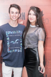 
<a style='margin-left: 5px;' class='btn btn-xs btn-social btn-facebook' href='https://www.facebook.com/sharer/sharer.php?u=https://galeramix.s01.web.getmuller.com.br/imagem/a12/800-800-90/conteudo/site_galerias/12/img1556.jpg' rel='popup' data-width='500' data-height='400'><i class='fa fa-facebook'></i>Compartilhar <span class='hidden-xs'>no Facebook</span>
</a> 
<a class='btn btn-default btn-xs' target='_blank' href='imagem/a12/800-800-90/conteudo/site_galerias/12/img1556.jpg'>
<span class='glyphicon glyphicon-cloud-download'></span> Salvar
</a>
