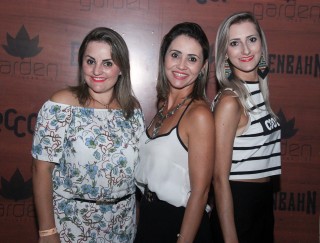 
<a style='margin-left: 5px;' class='btn btn-xs btn-social btn-facebook' href='https://www.facebook.com/sharer/sharer.php?u=https://galeramix.s01.web.getmuller.com.br/imagem/a12/800-800-90/conteudo/site_galerias/12/img1557.jpg' rel='popup' data-width='500' data-height='400'><i class='fa fa-facebook'></i>Compartilhar <span class='hidden-xs'>no Facebook</span>
</a> 
<a class='btn btn-default btn-xs' target='_blank' href='imagem/a12/800-800-90/conteudo/site_galerias/12/img1557.jpg'>
<span class='glyphicon glyphicon-cloud-download'></span> Salvar
</a>
