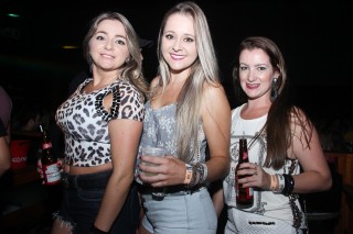 
<a style='margin-left: 5px;' class='btn btn-xs btn-social btn-facebook' href='https://www.facebook.com/sharer/sharer.php?u=https://galeramix.s01.web.getmuller.com.br/imagem/a12/800-800-90/conteudo/site_galerias/12/img1594.jpg' rel='popup' data-width='500' data-height='400'><i class='fa fa-facebook'></i>Compartilhar <span class='hidden-xs'>no Facebook</span>
</a> 
<a class='btn btn-default btn-xs' target='_blank' href='imagem/a12/800-800-90/conteudo/site_galerias/12/img1594.jpg'>
<span class='glyphicon glyphicon-cloud-download'></span> Salvar
</a>
