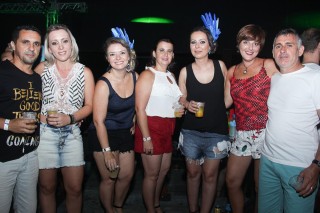 
<a style='margin-left: 5px;' class='btn btn-xs btn-social btn-facebook' href='https://www.facebook.com/sharer/sharer.php?u=https://galeramix.s01.web.getmuller.com.br/imagem/a12/800-800-90/conteudo/site_galerias/12/img1595.jpg' rel='popup' data-width='500' data-height='400'><i class='fa fa-facebook'></i>Compartilhar <span class='hidden-xs'>no Facebook</span>
</a> 
<a class='btn btn-default btn-xs' target='_blank' href='imagem/a12/800-800-90/conteudo/site_galerias/12/img1595.jpg'>
<span class='glyphicon glyphicon-cloud-download'></span> Salvar
</a>
