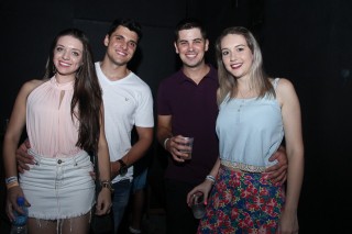 
<a style='margin-left: 5px;' class='btn btn-xs btn-social btn-facebook' href='https://www.facebook.com/sharer/sharer.php?u=https://galeramix.s01.web.getmuller.com.br/imagem/a12/800-800-90/conteudo/site_galerias/12/img1596.jpg' rel='popup' data-width='500' data-height='400'><i class='fa fa-facebook'></i>Compartilhar <span class='hidden-xs'>no Facebook</span>
</a> 
<a class='btn btn-default btn-xs' target='_blank' href='imagem/a12/800-800-90/conteudo/site_galerias/12/img1596.jpg'>
<span class='glyphicon glyphicon-cloud-download'></span> Salvar
</a>
