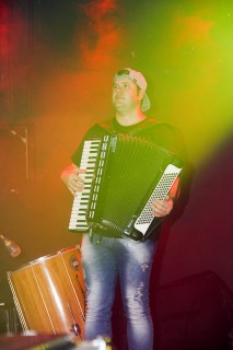 
<a style='margin-left: 5px;' class='btn btn-xs btn-social btn-facebook' href='https://www.facebook.com/sharer/sharer.php?u=https://galeramix.s01.web.getmuller.com.br/imagem/a12/800-800-90/conteudo/site_galerias/12/img1625.jpg' rel='popup' data-width='500' data-height='400'><i class='fa fa-facebook'></i>Compartilhar <span class='hidden-xs'>no Facebook</span>
</a> 
<a class='btn btn-default btn-xs' target='_blank' href='imagem/a12/800-800-90/conteudo/site_galerias/12/img1625.jpg'>
<span class='glyphicon glyphicon-cloud-download'></span> Salvar
</a>
