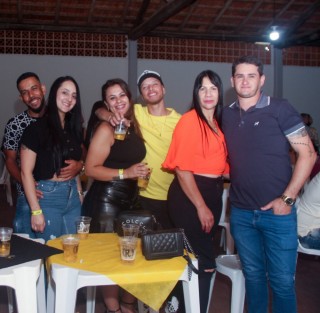 
<a style='margin-left: 5px;' class='btn btn-xs btn-social btn-facebook' href='https://www.facebook.com/sharer/sharer.php?u=https://galeramix.s01.web.getmuller.com.br/imagem/a120/800-800-90/conteudo/site_galerias/120/e-hoje-que-eu-volto-amanha-156.jpg' rel='popup' data-width='500' data-height='400'><i class='fa fa-facebook'></i>Compartilhar <span class='hidden-xs'>no Facebook</span>
</a> 
<a class='btn btn-default btn-xs' target='_blank' href='imagem/a120/800-800-90/conteudo/site_galerias/120/e-hoje-que-eu-volto-amanha-156.jpg'>
<span class='glyphicon glyphicon-cloud-download'></span> Salvar
</a>
