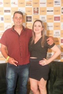 
<a style='margin-left: 5px;' class='btn btn-xs btn-social btn-facebook' href='https://www.facebook.com/sharer/sharer.php?u=https://galeramix.s01.web.getmuller.com.br/imagem/a120/800-800-90/conteudo/site_galerias/120/e-hoje-que-eu-volto-amanha-189.jpg' rel='popup' data-width='500' data-height='400'><i class='fa fa-facebook'></i>Compartilhar <span class='hidden-xs'>no Facebook</span>
</a> 
<a class='btn btn-default btn-xs' target='_blank' href='imagem/a120/800-800-90/conteudo/site_galerias/120/e-hoje-que-eu-volto-amanha-189.jpg'>
<span class='glyphicon glyphicon-cloud-download'></span> Salvar
</a>
