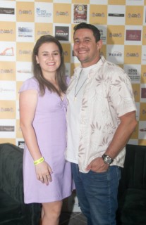 
<a style='margin-left: 5px;' class='btn btn-xs btn-social btn-facebook' href='https://www.facebook.com/sharer/sharer.php?u=https://galeramix.s01.web.getmuller.com.br/imagem/a120/800-800-90/conteudo/site_galerias/120/e-hoje-que-eu-volto-amanha-5.jpg' rel='popup' data-width='500' data-height='400'><i class='fa fa-facebook'></i>Compartilhar <span class='hidden-xs'>no Facebook</span>
</a> 
<a class='btn btn-default btn-xs' target='_blank' href='imagem/a120/800-800-90/conteudo/site_galerias/120/e-hoje-que-eu-volto-amanha-5.jpg'>
<span class='glyphicon glyphicon-cloud-download'></span> Salvar
</a>
