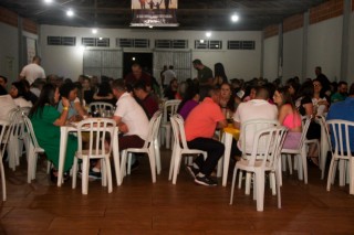 
<a style='margin-left: 5px;' class='btn btn-xs btn-social btn-facebook' href='https://www.facebook.com/sharer/sharer.php?u=https://galeramix.s01.web.getmuller.com.br/imagem/a120/800-800-90/conteudo/site_galerias/120/e-hoje-que-eu-volto-amanha-92.jpg' rel='popup' data-width='500' data-height='400'><i class='fa fa-facebook'></i>Compartilhar <span class='hidden-xs'>no Facebook</span>
</a> 
<a class='btn btn-default btn-xs' target='_blank' href='imagem/a120/800-800-90/conteudo/site_galerias/120/e-hoje-que-eu-volto-amanha-92.jpg'>
<span class='glyphicon glyphicon-cloud-download'></span> Salvar
</a>
