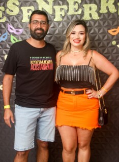 
<a style='margin-left: 5px;' class='btn btn-xs btn-social btn-facebook' href='https://www.facebook.com/sharer/sharer.php?u=https://galeramix.s01.web.getmuller.com.br/imagem/a128/800-800-90/conteudo/site_galerias/128/desenferruje-baile-de-carnaval-de-casais-em-tijucas-135.jpg' rel='popup' data-width='500' data-height='400'><i class='fa fa-facebook'></i>Compartilhar <span class='hidden-xs'>no Facebook</span>
</a> 
<a class='btn btn-default btn-xs' target='_blank' href='imagem/a128/800-800-90/conteudo/site_galerias/128/desenferruje-baile-de-carnaval-de-casais-em-tijucas-135.jpg'>
<span class='glyphicon glyphicon-cloud-download'></span> Salvar
</a>
