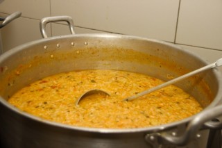 
<a style='margin-left: 5px;' class='btn btn-xs btn-social btn-facebook' href='https://www.facebook.com/sharer/sharer.php?u=https://galeramix.s01.web.getmuller.com.br/imagem/a128/800-800-90/conteudo/site_galerias/128/desenferruje-baile-de-carnaval-de-casais-em-tijucas-14.jpg' rel='popup' data-width='500' data-height='400'><i class='fa fa-facebook'></i>Compartilhar <span class='hidden-xs'>no Facebook</span>
</a> 
<a class='btn btn-default btn-xs' target='_blank' href='imagem/a128/800-800-90/conteudo/site_galerias/128/desenferruje-baile-de-carnaval-de-casais-em-tijucas-14.jpg'>
<span class='glyphicon glyphicon-cloud-download'></span> Salvar
</a>
