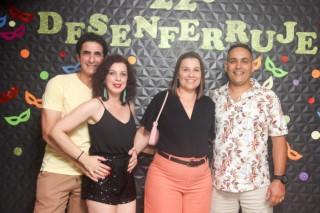 
<a style='margin-left: 5px;' class='btn btn-xs btn-social btn-facebook' href='https://www.facebook.com/sharer/sharer.php?u=https://galeramix.s01.web.getmuller.com.br/imagem/a128/800-800-90/conteudo/site_galerias/128/desenferruje-baile-de-carnaval-de-casais-em-tijucas-216.jpg' rel='popup' data-width='500' data-height='400'><i class='fa fa-facebook'></i>Compartilhar <span class='hidden-xs'>no Facebook</span>
</a> 
<a class='btn btn-default btn-xs' target='_blank' href='imagem/a128/800-800-90/conteudo/site_galerias/128/desenferruje-baile-de-carnaval-de-casais-em-tijucas-216.jpg'>
<span class='glyphicon glyphicon-cloud-download'></span> Salvar
</a>
