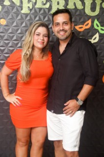 
<a style='margin-left: 5px;' class='btn btn-xs btn-social btn-facebook' href='https://www.facebook.com/sharer/sharer.php?u=https://galeramix.s01.web.getmuller.com.br/imagem/a128/800-800-90/conteudo/site_galerias/128/desenferruje-baile-de-carnaval-de-casais-em-tijucas-88.jpg' rel='popup' data-width='500' data-height='400'><i class='fa fa-facebook'></i>Compartilhar <span class='hidden-xs'>no Facebook</span>
</a> 
<a class='btn btn-default btn-xs' target='_blank' href='imagem/a128/800-800-90/conteudo/site_galerias/128/desenferruje-baile-de-carnaval-de-casais-em-tijucas-88.jpg'>
<span class='glyphicon glyphicon-cloud-download'></span> Salvar
</a>
