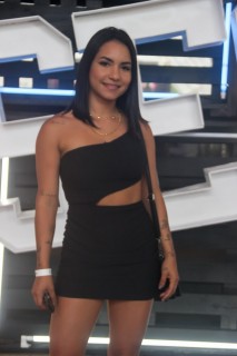 
                    <a style='margin-left: 5px;' class='btn btn-xs btn-social btn-facebook' href='https://www.facebook.com/sharer/sharer.php?u=https://galeramix.s01.web.getmuller.com.br/imagem/a129/800-800-90/conteudo/site_galerias/129/img0586.jpg' rel='popup' data-width='500' data-height='400'><i class='fa fa-facebook'></i>Compartilhar <span class='hidden-xs'>no Facebook</span>
                </a> 
                <a class='btn btn-default btn-xs' target='_blank' href='imagem/a129/800-800-90/conteudo/site_galerias/129/img0586.jpg'>
                    <span class='glyphicon glyphicon-cloud-download'></span> Salvar
                </a>
                