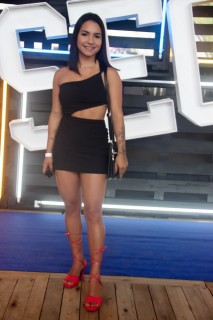 
                <a style='margin-left: 5px;' class='btn btn-xs btn-social btn-facebook' href='https://www.facebook.com/sharer/sharer.php?u=https://galeramix.s01.web.getmuller.com.br/imagem/a129/800-800-90/conteudo/site_galerias/129/img0587.jpg' rel='popup' data-width='500' data-height='400'><i class='fa fa-facebook'></i>Compartilhar <span class='hidden-xs'>no Facebook</span>
            </a> 
            <a class='btn btn-default btn-xs' target='_blank' href='imagem/a129/800-800-90/conteudo/site_galerias/129/img0587.jpg'>
                <span class='glyphicon glyphicon-cloud-download'></span> Salvar
            </a>
            