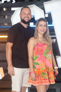 
<a style='margin-left: 5px;' class='btn btn-xs btn-social btn-facebook' href='https://www.facebook.com/sharer/sharer.php?u=https://galeramix.s01.web.getmuller.com.br/imagem/a129/800-800-90/conteudo/site_galerias/129/img0615.jpg' rel='popup' data-width='500' data-height='400'><i class='fa fa-facebook'></i>Compartilhar <span class='hidden-xs'>no Facebook</span>
</a> 
<a class='btn btn-default btn-xs' target='_blank' href='imagem/a129/800-800-90/conteudo/site_galerias/129/img0615.jpg'>
<span class='glyphicon glyphicon-cloud-download'></span> Salvar
</a>
