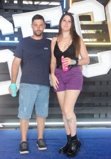 
<a style='margin-left: 5px;' class='btn btn-xs btn-social btn-facebook' href='https://www.facebook.com/sharer/sharer.php?u=https://galeramix.s01.web.getmuller.com.br/imagem/a129/800-800-90/conteudo/site_galerias/129/img0640.jpg' rel='popup' data-width='500' data-height='400'><i class='fa fa-facebook'></i>Compartilhar <span class='hidden-xs'>no Facebook</span>
</a> 
<a class='btn btn-default btn-xs' target='_blank' href='imagem/a129/800-800-90/conteudo/site_galerias/129/img0640.jpg'>
<span class='glyphicon glyphicon-cloud-download'></span> Salvar
</a>
