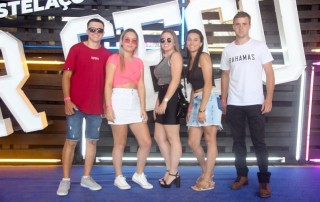 
<a style='margin-left: 5px;' class='btn btn-xs btn-social btn-facebook' href='https://www.facebook.com/sharer/sharer.php?u=https://galeramix.s01.web.getmuller.com.br/imagem/a129/800-800-90/conteudo/site_galerias/129/img0649.jpg' rel='popup' data-width='500' data-height='400'><i class='fa fa-facebook'></i>Compartilhar <span class='hidden-xs'>no Facebook</span>
</a> 
<a class='btn btn-default btn-xs' target='_blank' href='imagem/a129/800-800-90/conteudo/site_galerias/129/img0649.jpg'>
<span class='glyphicon glyphicon-cloud-download'></span> Salvar
</a>
