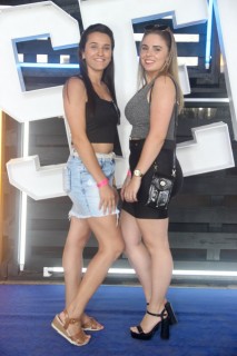 
<a style='margin-left: 5px;' class='btn btn-xs btn-social btn-facebook' href='https://www.facebook.com/sharer/sharer.php?u=https://galeramix.s01.web.getmuller.com.br/imagem/a129/800-800-90/conteudo/site_galerias/129/img0655.jpg' rel='popup' data-width='500' data-height='400'><i class='fa fa-facebook'></i>Compartilhar <span class='hidden-xs'>no Facebook</span>
</a> 
<a class='btn btn-default btn-xs' target='_blank' href='imagem/a129/800-800-90/conteudo/site_galerias/129/img0655.jpg'>
<span class='glyphicon glyphicon-cloud-download'></span> Salvar
</a>
