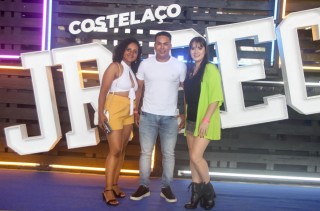 
<a style='margin-left: 5px;' class='btn btn-xs btn-social btn-facebook' href='https://www.facebook.com/sharer/sharer.php?u=https://galeramix.s01.web.getmuller.com.br/imagem/a129/800-800-90/conteudo/site_galerias/129/img0668.jpg' rel='popup' data-width='500' data-height='400'><i class='fa fa-facebook'></i>Compartilhar <span class='hidden-xs'>no Facebook</span>
</a> 
<a class='btn btn-default btn-xs' target='_blank' href='imagem/a129/800-800-90/conteudo/site_galerias/129/img0668.jpg'>
<span class='glyphicon glyphicon-cloud-download'></span> Salvar
</a>
