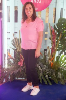 
<a style='margin-left: 5px;' class='btn btn-xs btn-social btn-facebook' href='https://www.facebook.com/sharer/sharer.php?u=https://galeramix.s01.web.getmuller.com.br/imagem/a129/800-800-90/conteudo/site_galerias/129/img0672.jpg' rel='popup' data-width='500' data-height='400'><i class='fa fa-facebook'></i>Compartilhar <span class='hidden-xs'>no Facebook</span>
</a> 
<a class='btn btn-default btn-xs' target='_blank' href='imagem/a129/800-800-90/conteudo/site_galerias/129/img0672.jpg'>
<span class='glyphicon glyphicon-cloud-download'></span> Salvar
</a>
