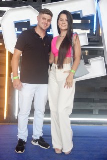 
<a style='margin-left: 5px;' class='btn btn-xs btn-social btn-facebook' href='https://www.facebook.com/sharer/sharer.php?u=https://galeramix.s01.web.getmuller.com.br/imagem/a129/800-800-90/conteudo/site_galerias/129/img0677.jpg' rel='popup' data-width='500' data-height='400'><i class='fa fa-facebook'></i>Compartilhar <span class='hidden-xs'>no Facebook</span>
</a> 
<a class='btn btn-default btn-xs' target='_blank' href='imagem/a129/800-800-90/conteudo/site_galerias/129/img0677.jpg'>
<span class='glyphicon glyphicon-cloud-download'></span> Salvar
</a>
