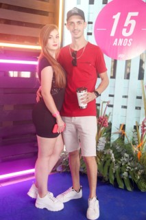 
<a style='margin-left: 5px;' class='btn btn-xs btn-social btn-facebook' href='https://www.facebook.com/sharer/sharer.php?u=https://galeramix.s01.web.getmuller.com.br/imagem/a129/800-800-90/conteudo/site_galerias/129/img0682.jpg' rel='popup' data-width='500' data-height='400'><i class='fa fa-facebook'></i>Compartilhar <span class='hidden-xs'>no Facebook</span>
</a> 
<a class='btn btn-default btn-xs' target='_blank' href='imagem/a129/800-800-90/conteudo/site_galerias/129/img0682.jpg'>
<span class='glyphicon glyphicon-cloud-download'></span> Salvar
</a>
