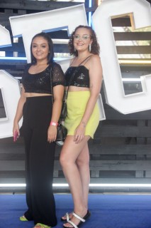 
<a style='margin-left: 5px;' class='btn btn-xs btn-social btn-facebook' href='https://www.facebook.com/sharer/sharer.php?u=https://galeramix.s01.web.getmuller.com.br/imagem/a129/800-800-90/conteudo/site_galerias/129/img0697.jpg' rel='popup' data-width='500' data-height='400'><i class='fa fa-facebook'></i>Compartilhar <span class='hidden-xs'>no Facebook</span>
</a> 
<a class='btn btn-default btn-xs' target='_blank' href='imagem/a129/800-800-90/conteudo/site_galerias/129/img0697.jpg'>
<span class='glyphicon glyphicon-cloud-download'></span> Salvar
</a>
